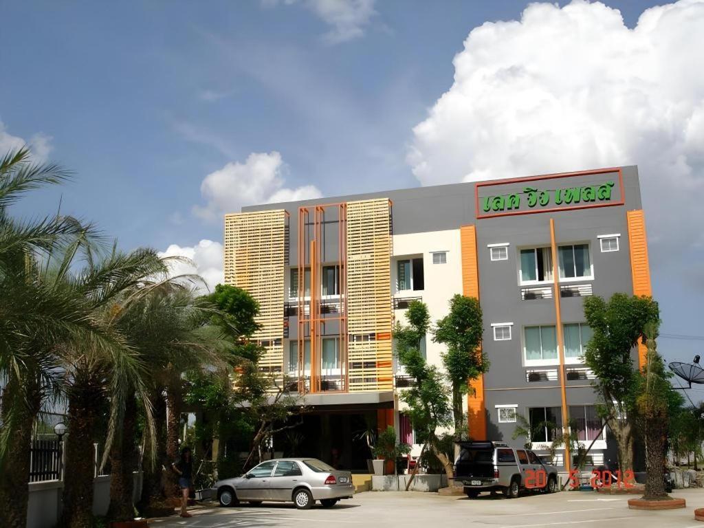 B2 Buriram Boutique And Budget Hotel מראה חיצוני תמונה